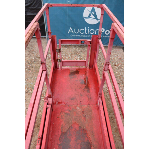 2004 Genie GS2632-43013728