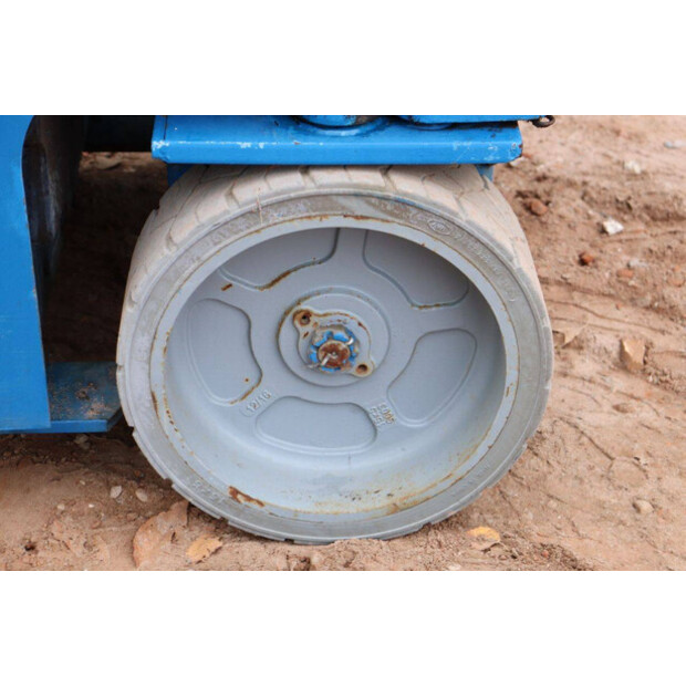 2007 جيني GS-2032-43013751