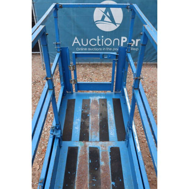 2007 جيني GS-2032-43013757