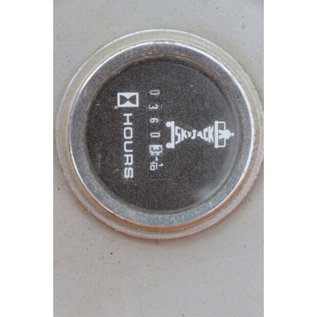 2011 SkyJack SJ III - 3220-43013914