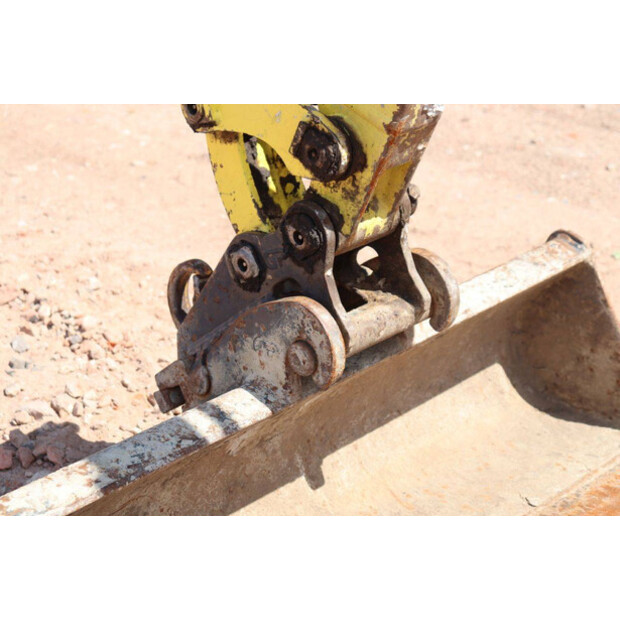 2011 YANMAR SV17-EX-43014083