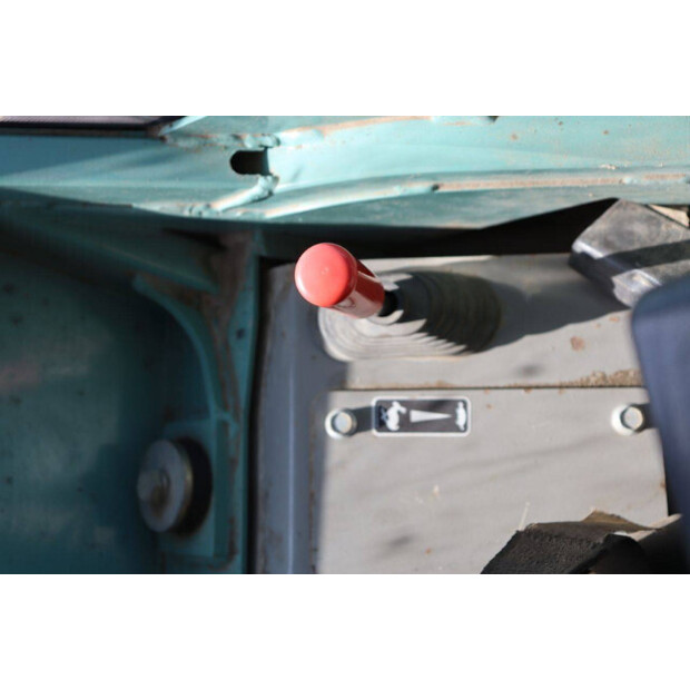 2011 YANMAR SV17-EX-43014104