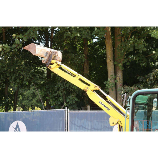 2011 YANMAR SV17-EX-43014109