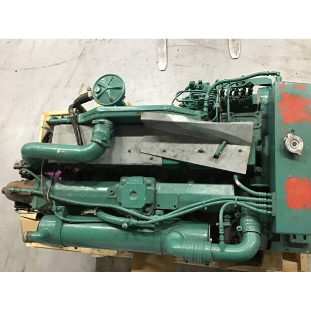 CUMMINS 6C8.3M CPL1221 USED-43014488