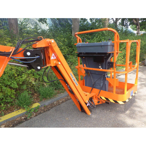 2011 JLG E300AJP-43014550