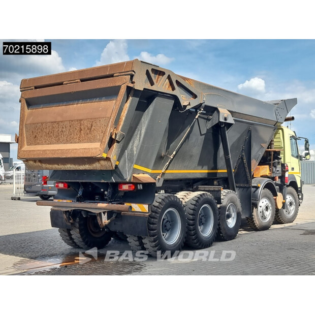 2020 فولفو FMX 520-43014559