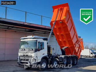 صورة ل شاحنات قلابة 2022 فولفو FMX 520