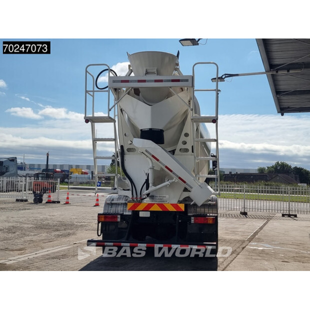 2025 SHACMAN M3000-43015272