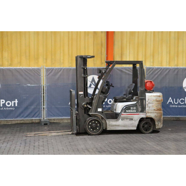 2008 نيسان MC UG1F-43029305