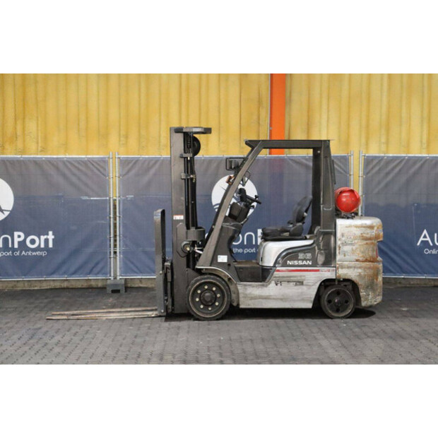 2008 نيسان MC UG1F-43029306