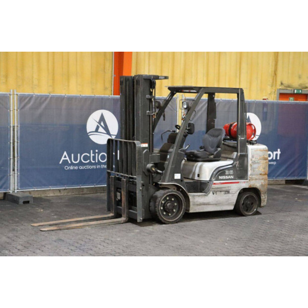 2008 نيسان MC UG1F-43029313