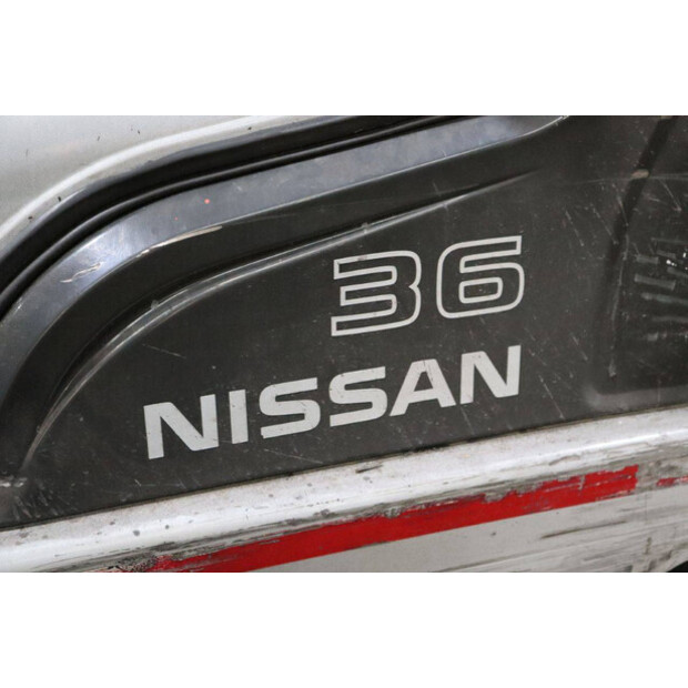 2008 نيسان MC UG1F-43029318