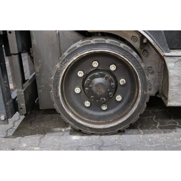 2008 نيسان MC UG1F-43029319