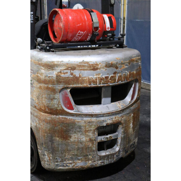 2008 نيسان MC UG1F-43029321