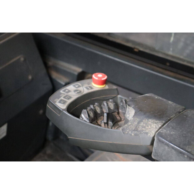 2011 ستيل R70-50-43029613