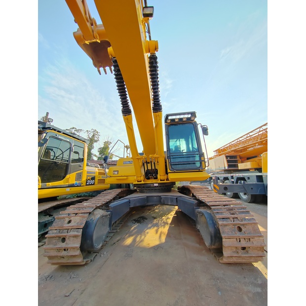 2022 كوماتسو PC400-43029750