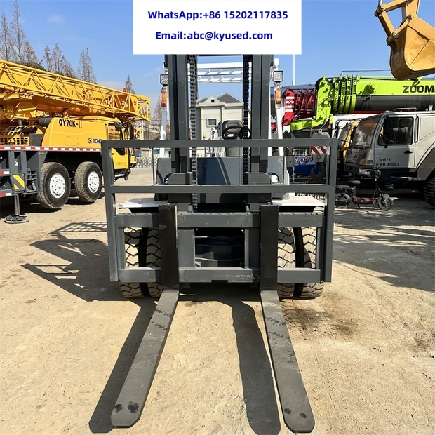 2023 TCM FD70-43029809