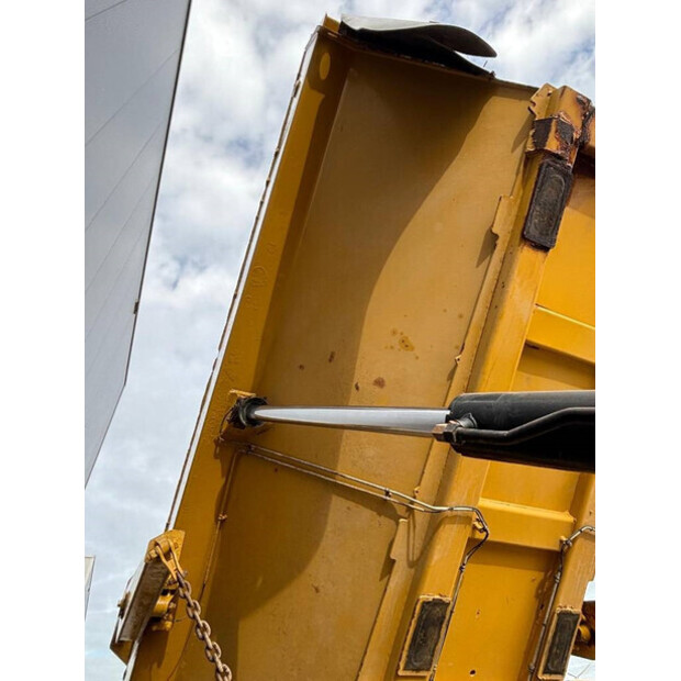 2015 Caterpillar 745C-43030283