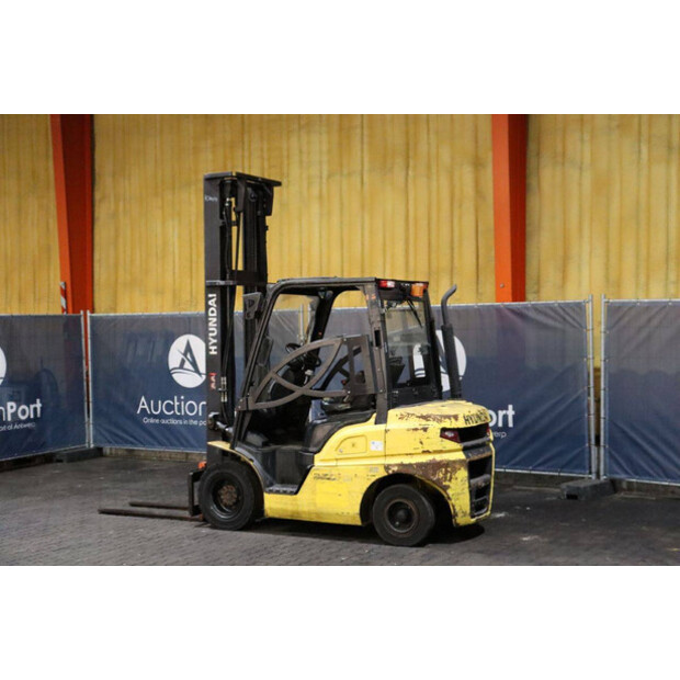 2016 هيونداي 25D-9-43030343