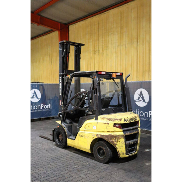 2016 هيونداي 25D-9-43030344