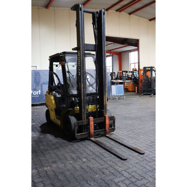 2016 هيونداي 25D-9-43030347