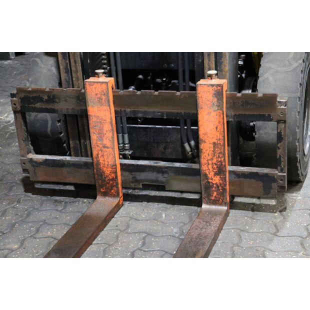 2016 هيونداي 25D-9-43030352