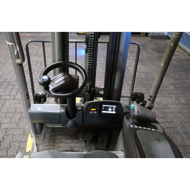 2019 جنجهينريتش EFG 215-43030443