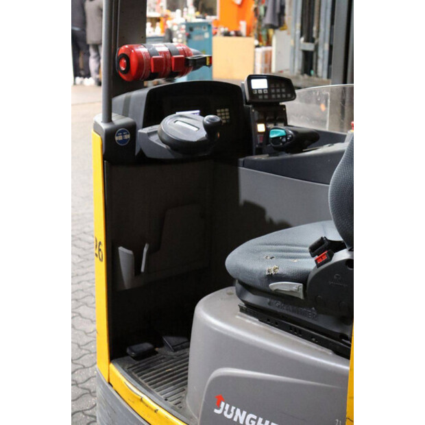 2016 Jungheinrich ETV 216-43030518