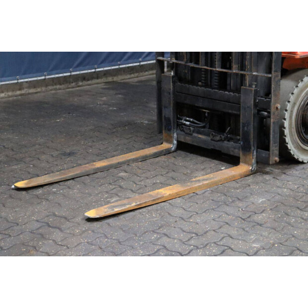 2006 Toyota 42-7FGF25-43030617