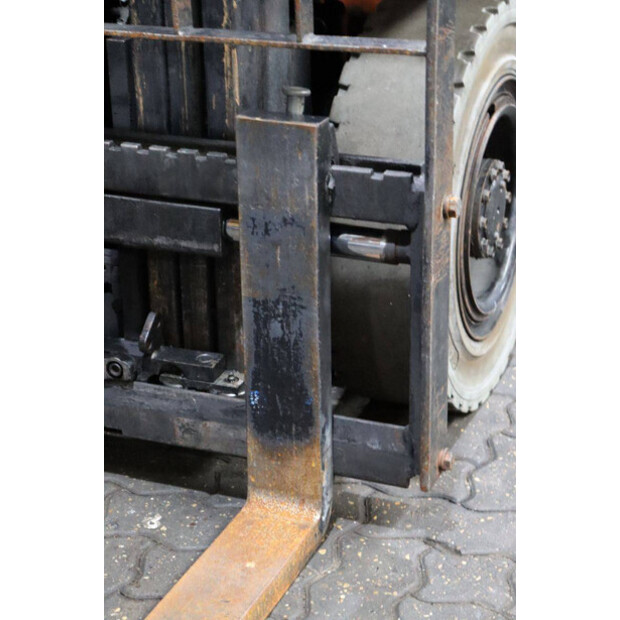 2006 Toyota 42-7FGF25-43030619