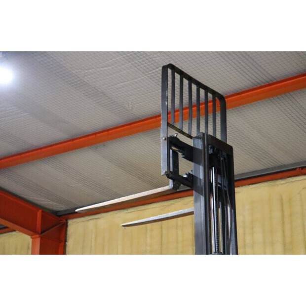 2006 Toyota 42-7FGF25-43030642