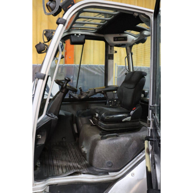 2018 Still RX70-45-43030666