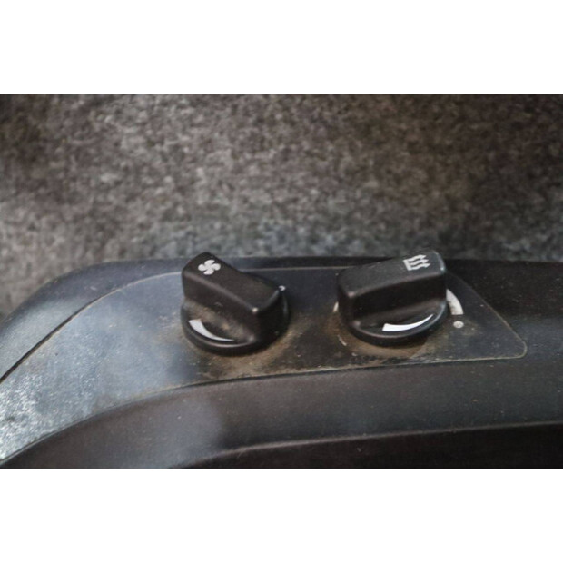 2018 Still RX70-45-43030673