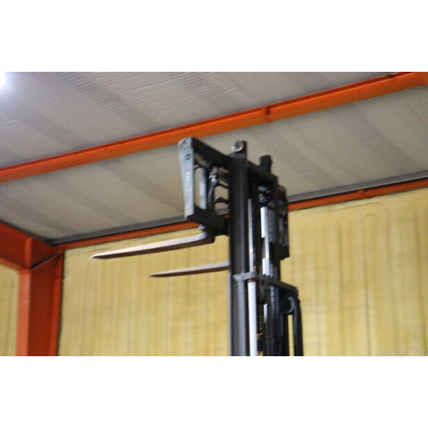 2018 Still RX70-45-43030682