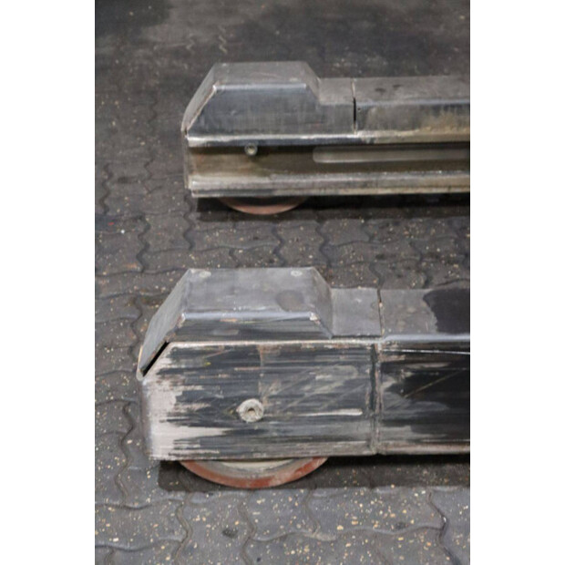 2008 بي تي RR B7-43030693