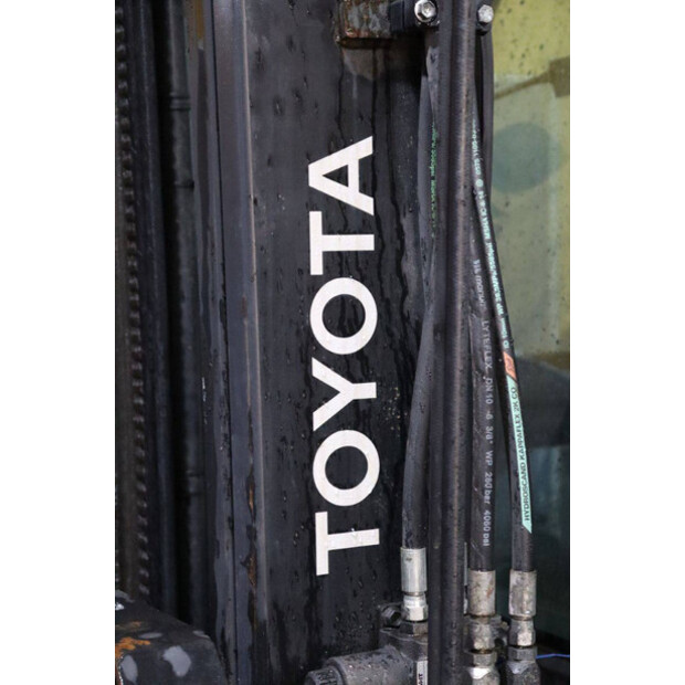 2015 Toyota 02-8FGF25-43030733