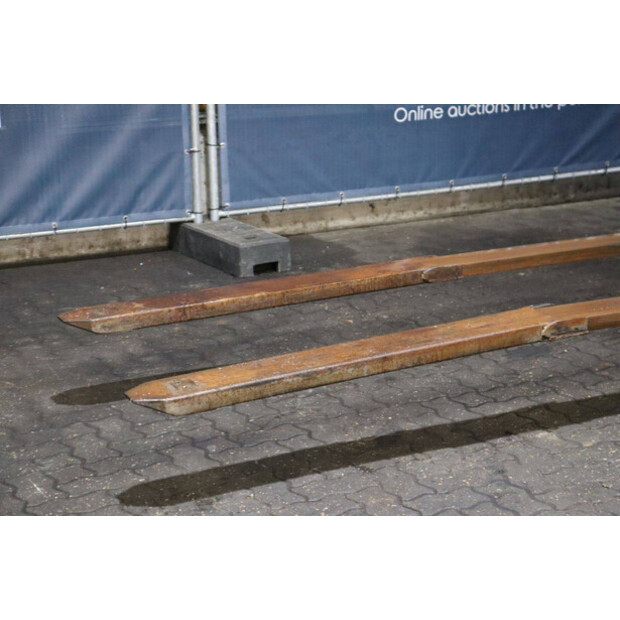 2015 Toyota 02-8FGF25-43030746