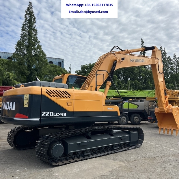 2024 هيونداي R220LC-9S-43030771