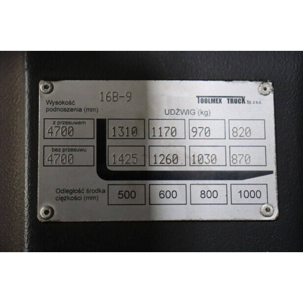 2017 Hyundai 16B-9-43031281