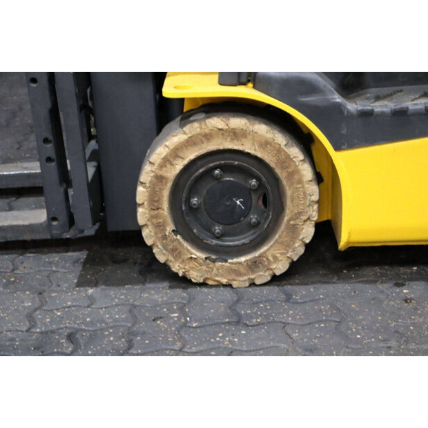 2017 Hyundai 16B-9-43031282