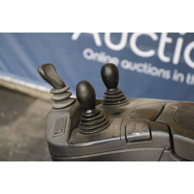 2015 Linde H30T-02-43031333