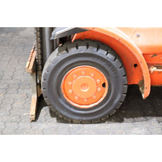 2000 ليندي H40D-04-43031589