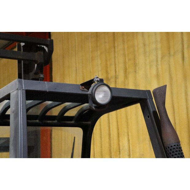 2000 ليندي H40D-04-43031595