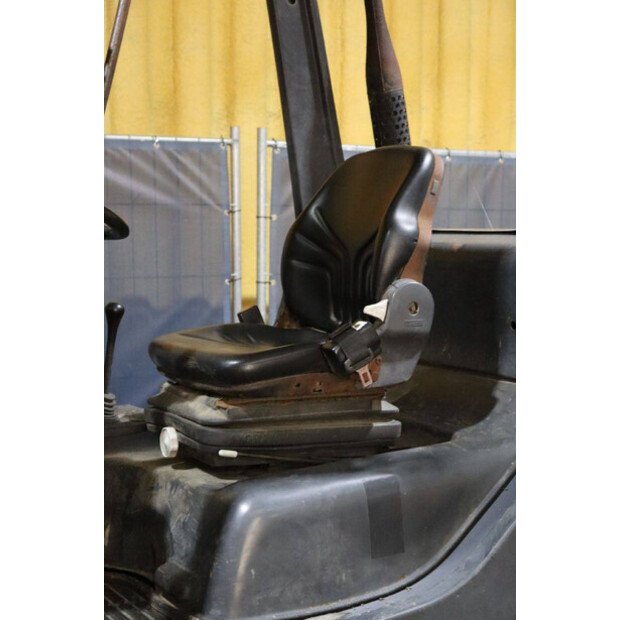 2000 ليندي H40D-04-43031597