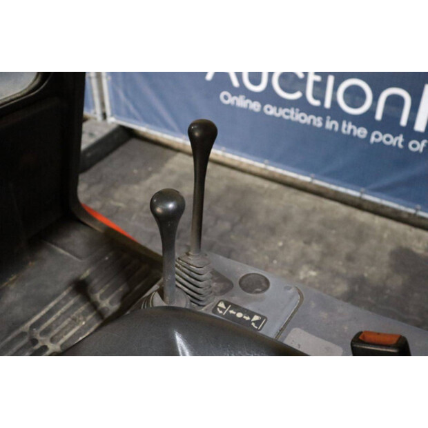 2000 ليندي H40D-04-43031599