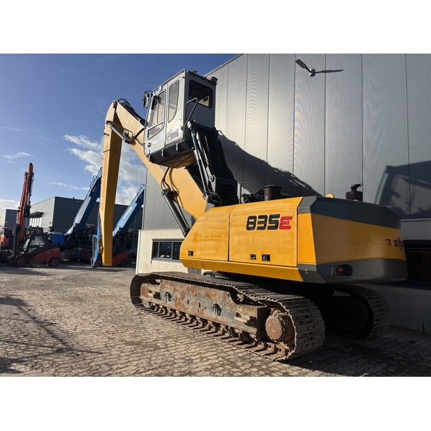 2010 SENNEBOGEN 835R-43037019