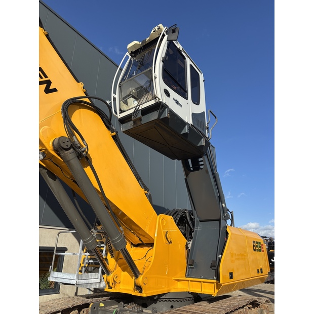 2010 SENNEBOGEN 835R-43037030