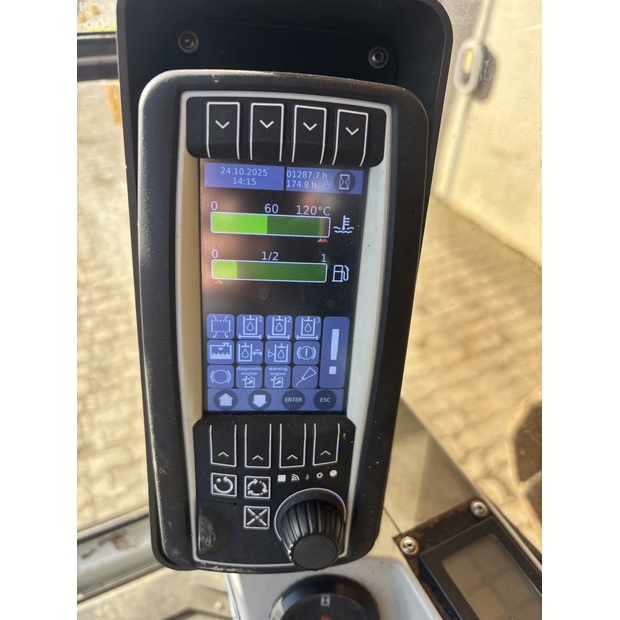 2010 SENNEBOGEN 835R-43037037