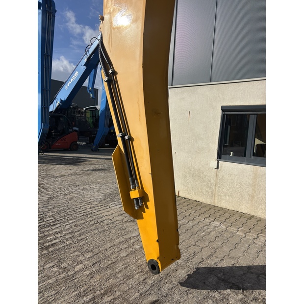 2010 SENNEBOGEN 835R-43037046