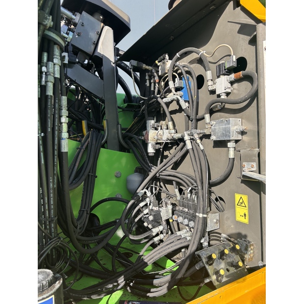 2010 SENNEBOGEN 835R-43037050